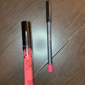 KYLIE JENNER VELVET LIQUID LIPSTICK & LIP LINER